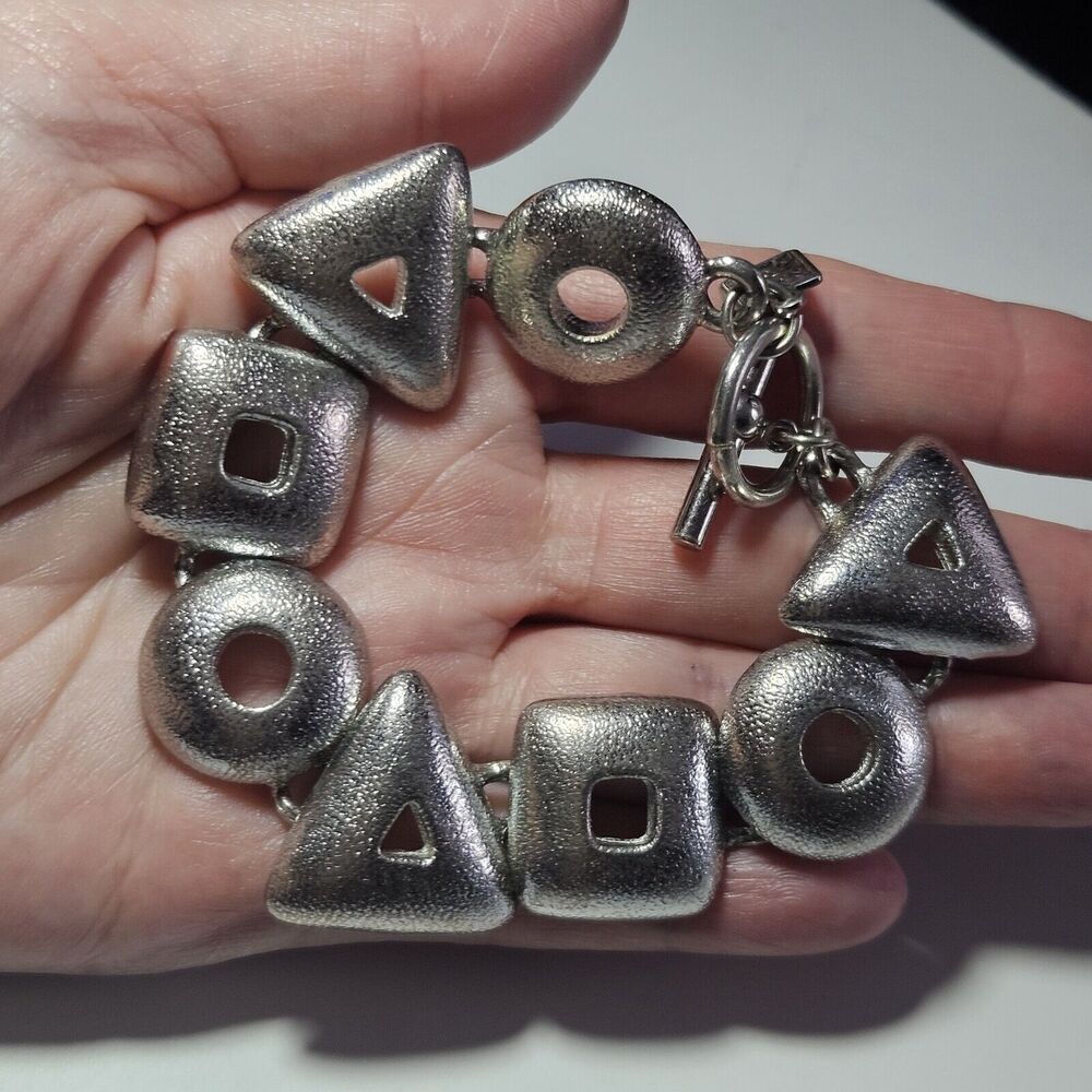 Anne Klein Silver Tone Chunky Shapes Toggle Bracelet 6.75"
